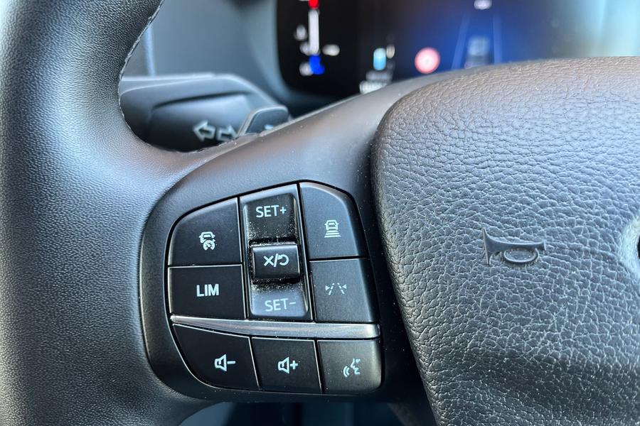 Ford TRANSIT Photo autoimg-d63a89c119a48854d9426cff8be66c5e75987eda.jpg