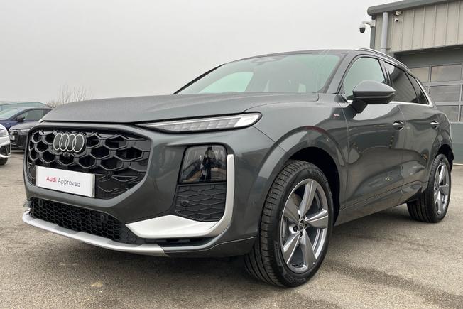 AUDI Q3 Photo 27