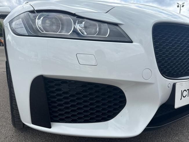 JAGUAR XF Photo 26