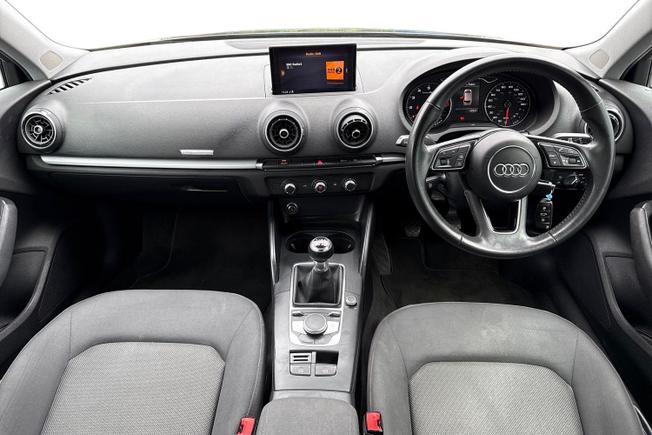 Audi A3 Photo 10