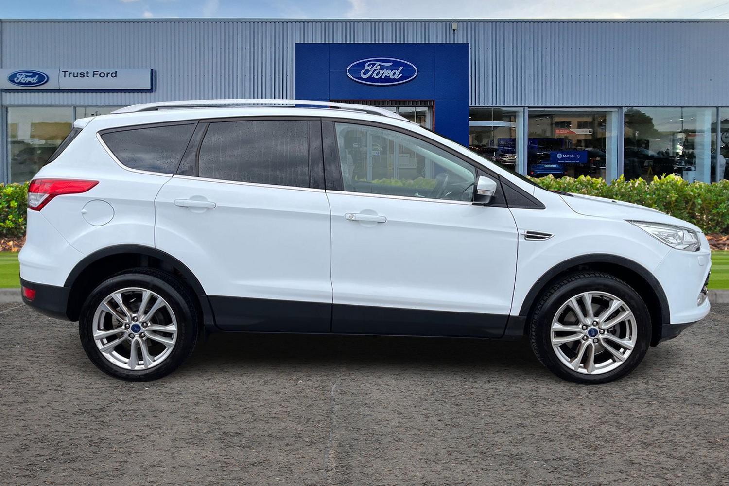 Ford Kuga Photo 2