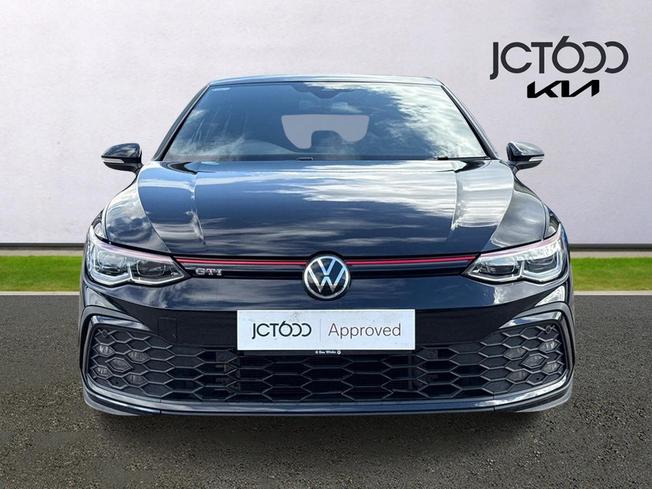VOLKSWAGEN Golf Photo 8