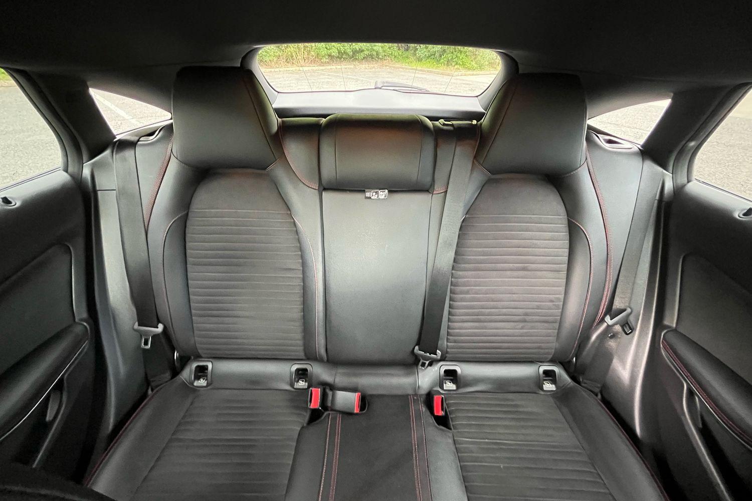 Mercedes-Benz CLA Photo 19