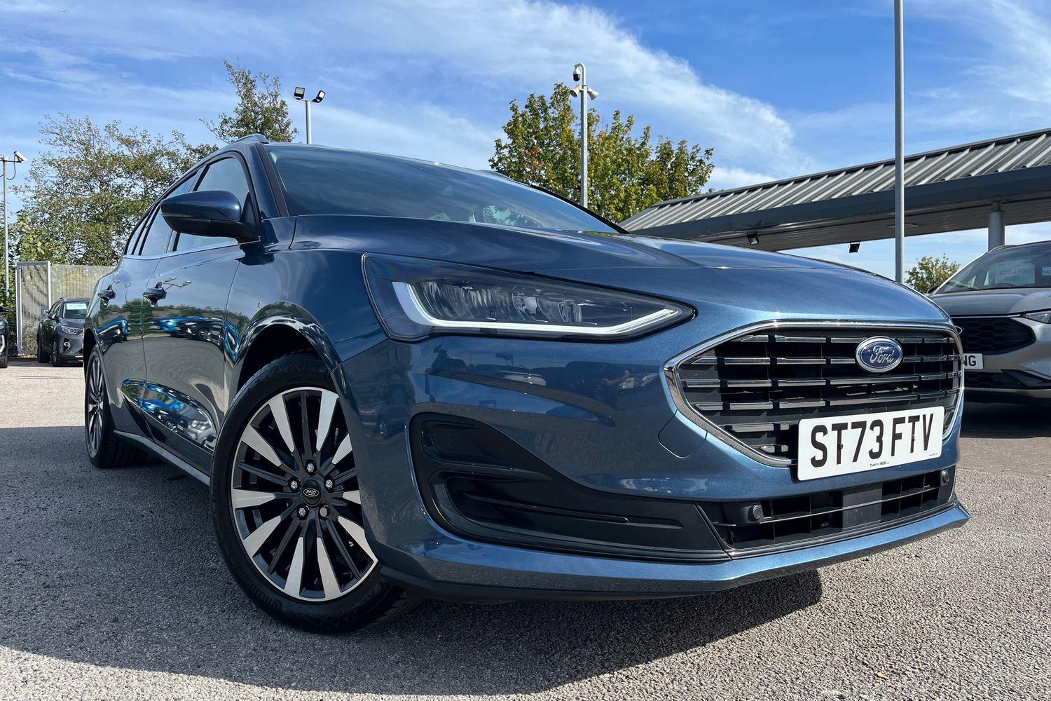 Ford FOCUS Photo 36