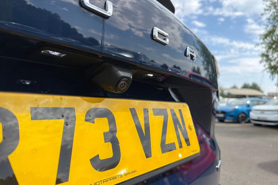 Ford Kuga Photo autoimg-d6580d230768ae689322f279c251706a3e41b8fc.jpg