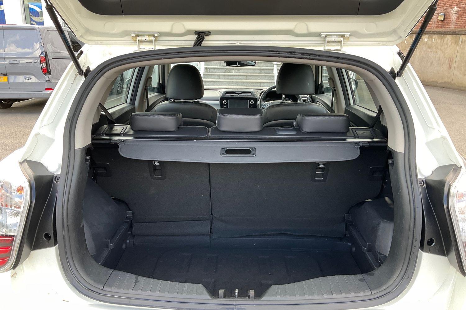 SsangYong TIVOLI Photo 20