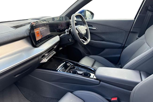 AUDI Q3 Photo 2