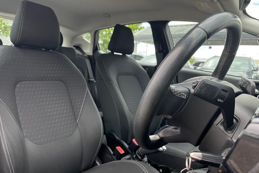 Ford FIESTA Photo autoimg-d65f5225c07b296343becc2a14e4887635cf9b27.jpg