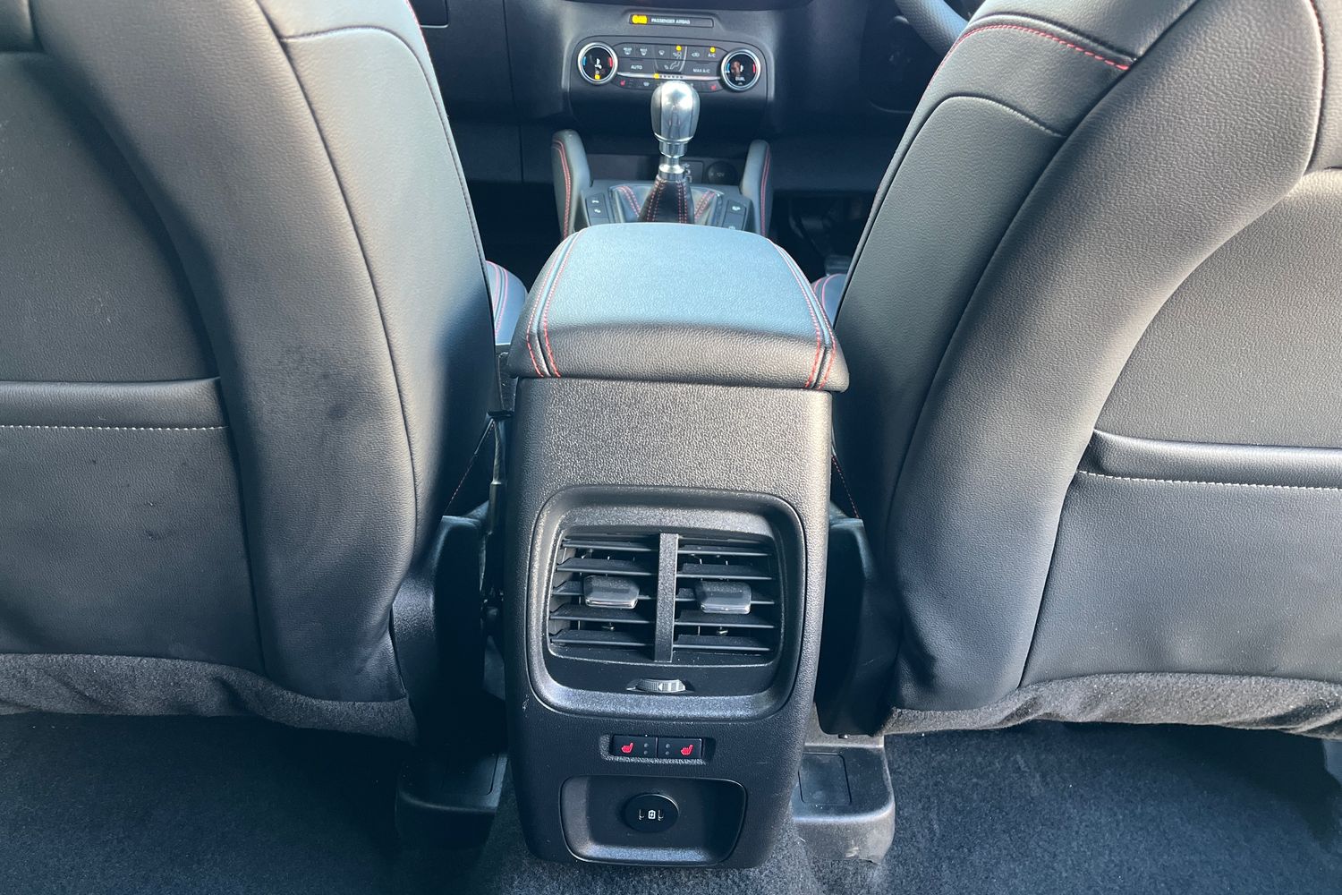 Ford Kuga Photo 28