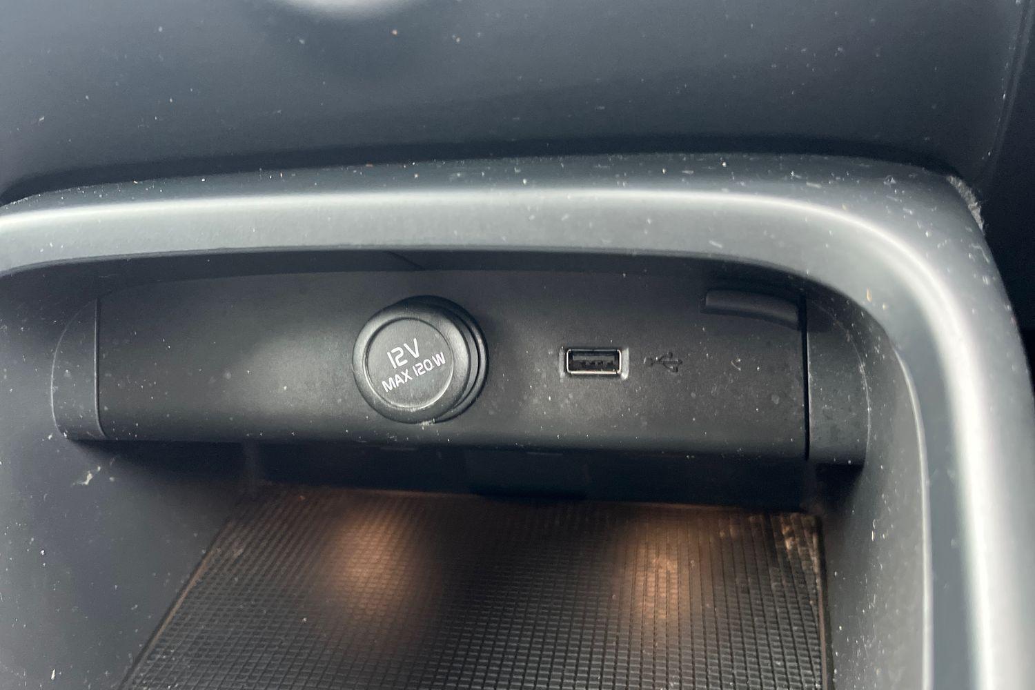 Volvo XC40 Photo 35