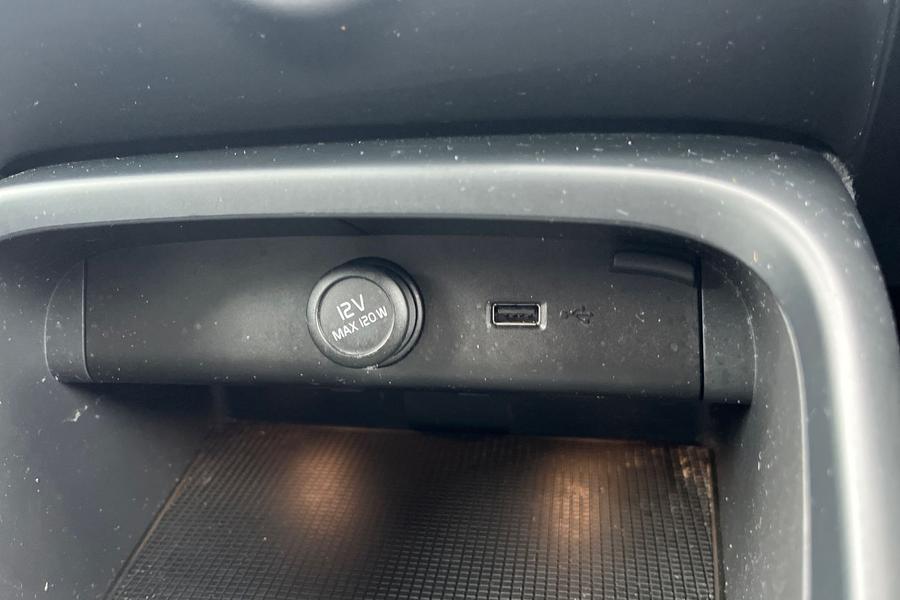 Volvo XC40 Photo autoimg-d668786d4b2a0e3adca6f94317a0b118c080d716.jpg