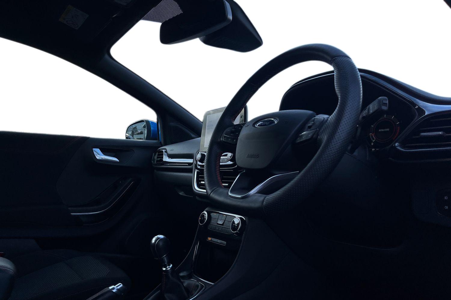 Ford PUMA Photo 8