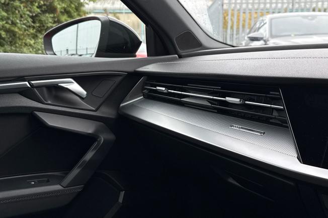 AUDI A3 Photo 38