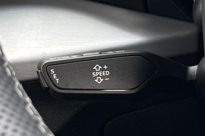 AUDI Q2 Photo 37