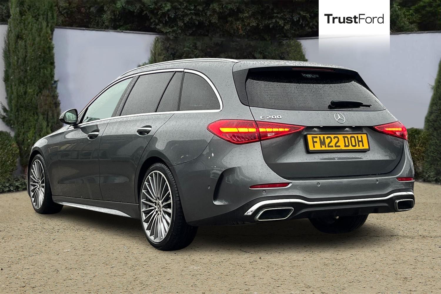 Mercedes-Benz C CLASS Photo 1