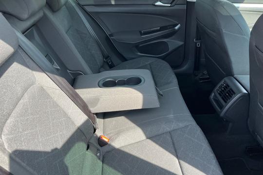 Volkswagen Golf Photo autoimg-d67757b1e7b2194659fe0649a584bc8076df55ee.jpg
