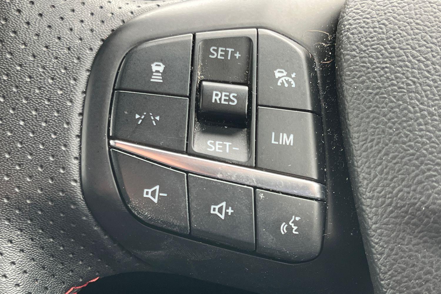 Ford KUGA Photo 41