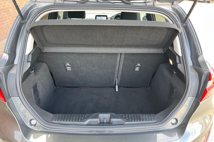 Ford Fiesta Photo autoimg-d679d8cd02b93185dcb35bc5f03219dd29a9bbfe.jpg