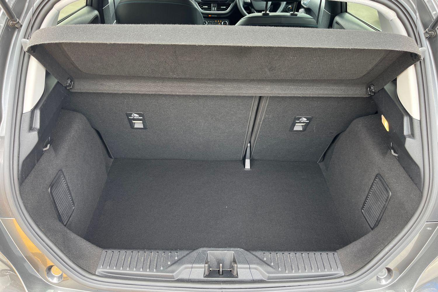 Ford FIESTA Photo 20