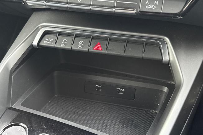 AUDI A3 Photo 35