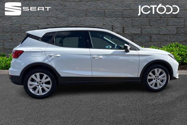 SEAT Arona Photo 4