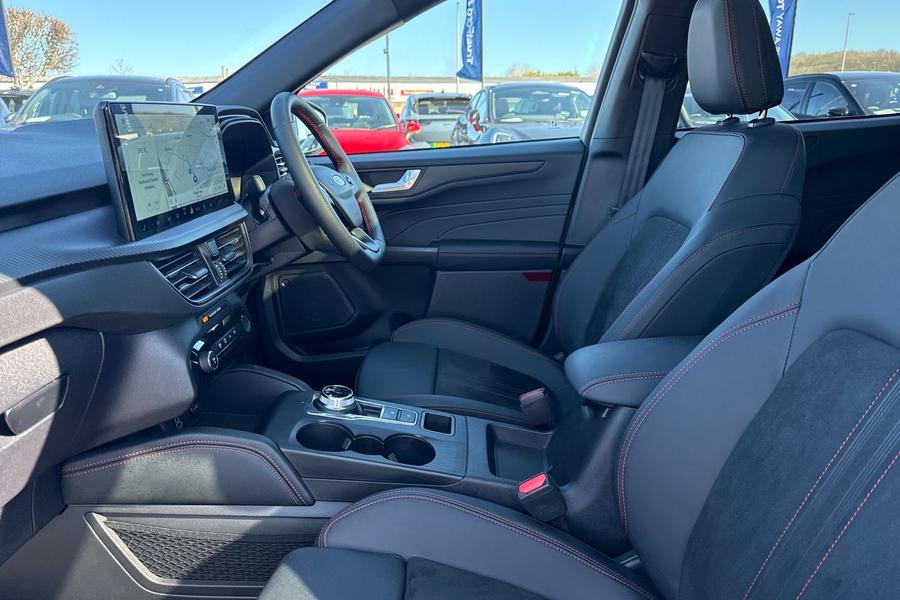 Ford KUGA Photo autoimg-d6883334783c6d31028b650fad9d66ac3a26f41d.jpg