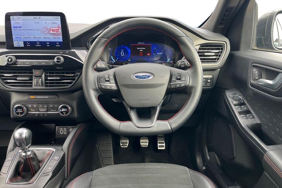 Ford Kuga Photo autoimg-d68f24db6b4ca15ba82264b8b2c8c5c45ad619f1.jpg