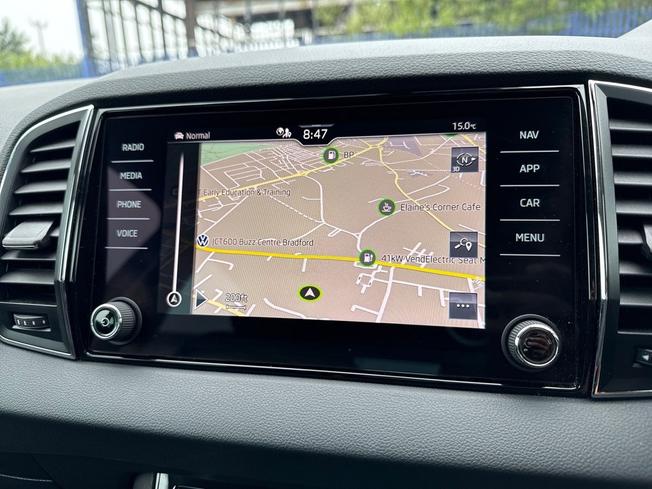 ŠKODA Karoq Photo 14