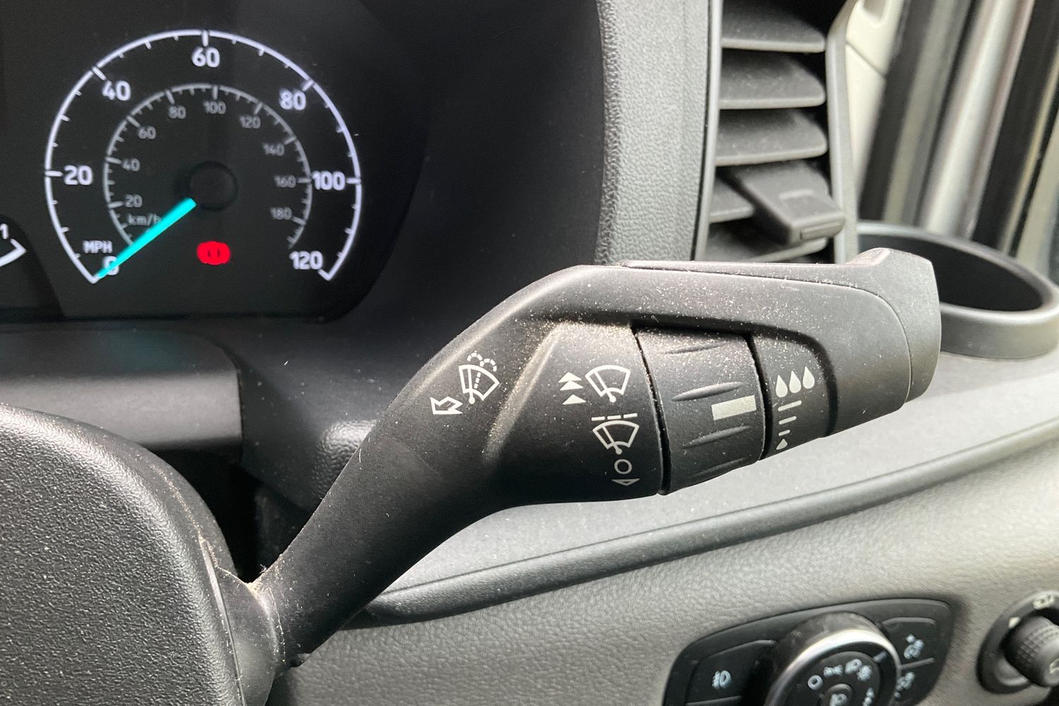 Ford TRANSIT Photo 38