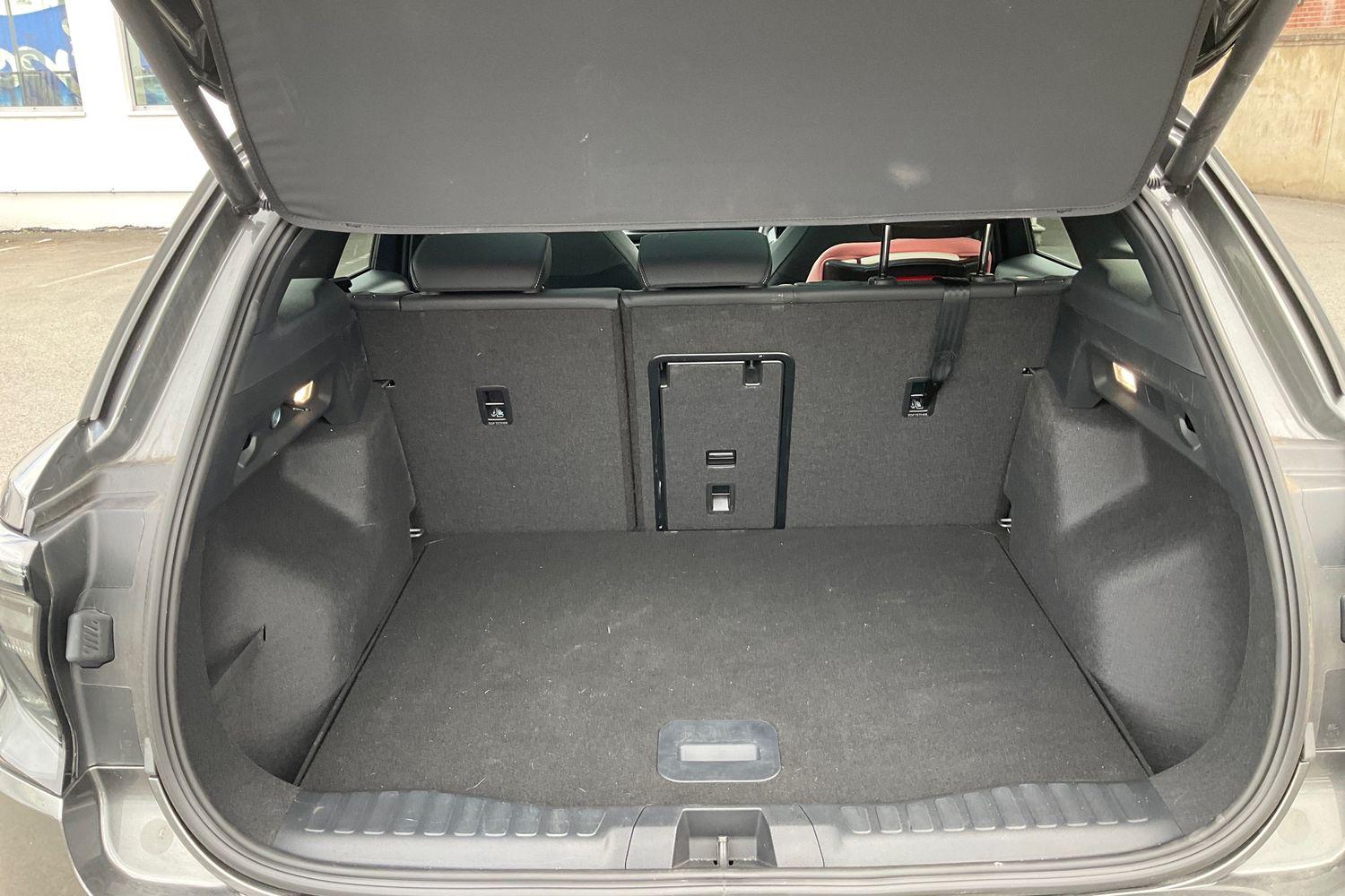 Ford Explorer Photo 20