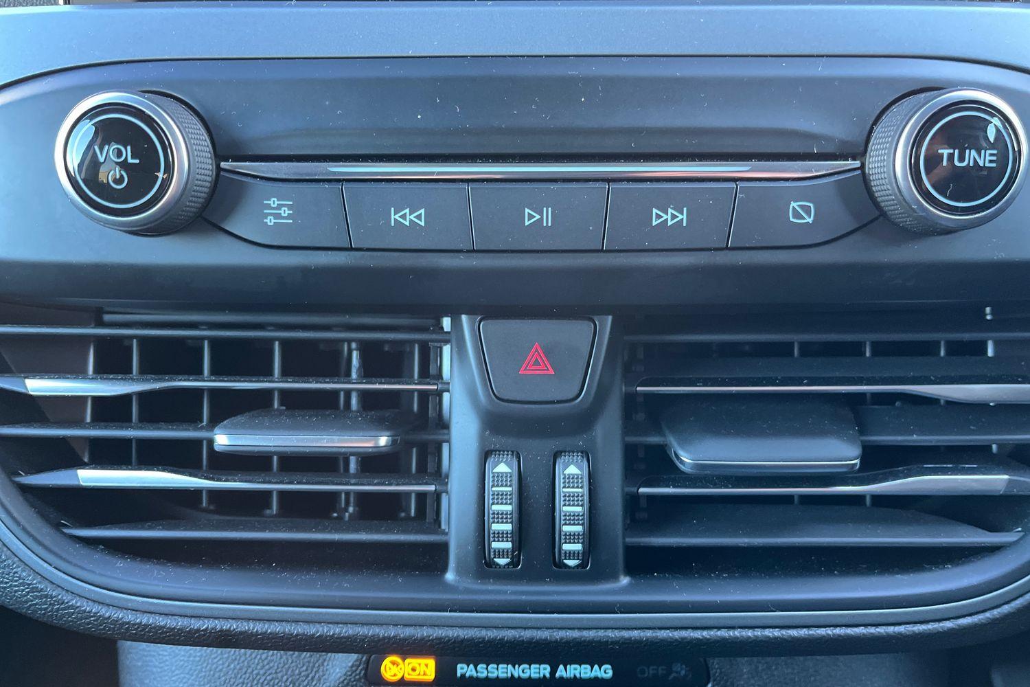 Ford Focus Photo 32