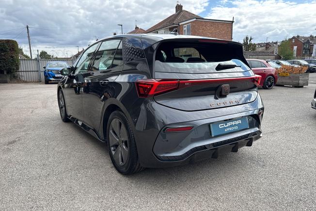 CUPRA Born Photo 23