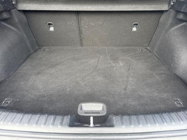 KIA Xceed Photo 12