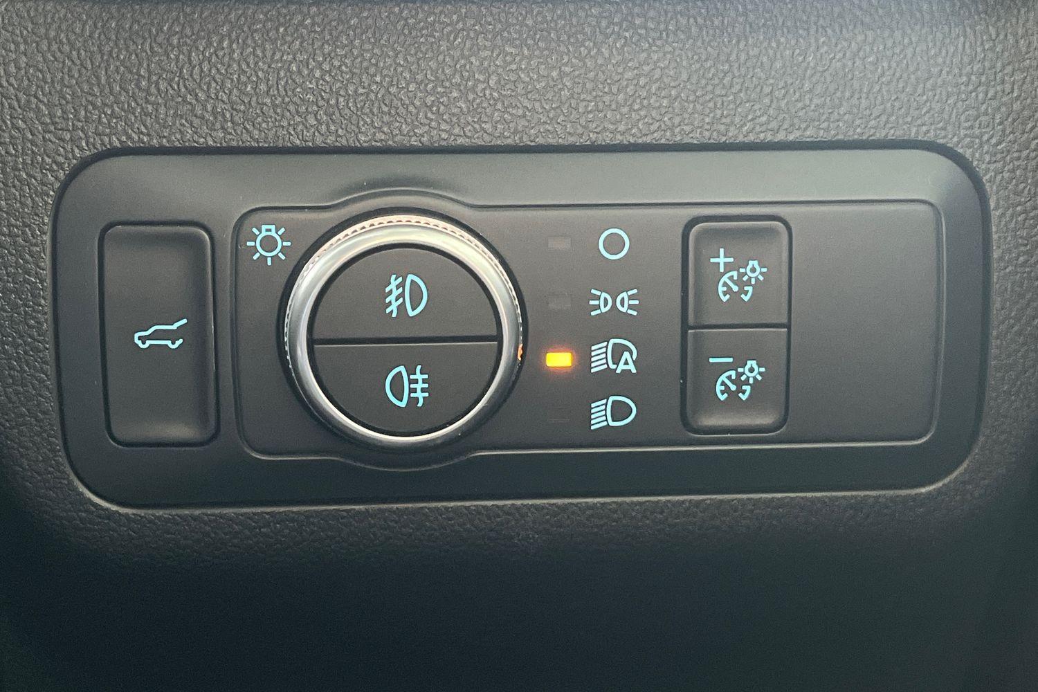 Ford KUGA Photo 24