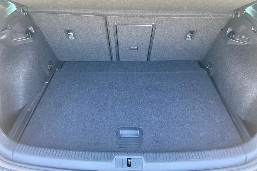Volkswagen GOLF Photo autoimg-d6aa743e0c2bfd907df60157856df168694dbf8f.jpg