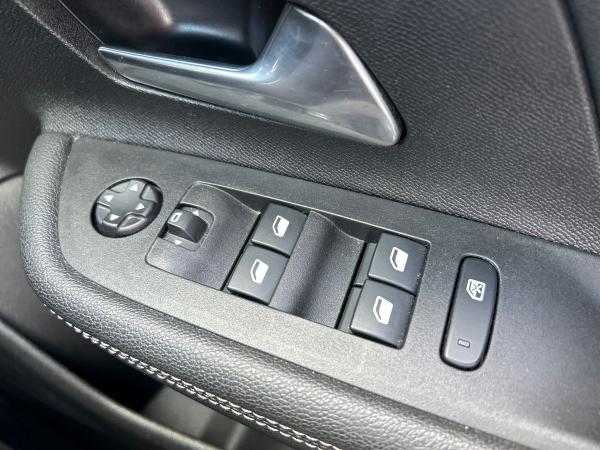 Vauxhall Mokka Photo autoimg-d6af90fed19df9e3ed35f4eb41740a477bb058fd.jpg