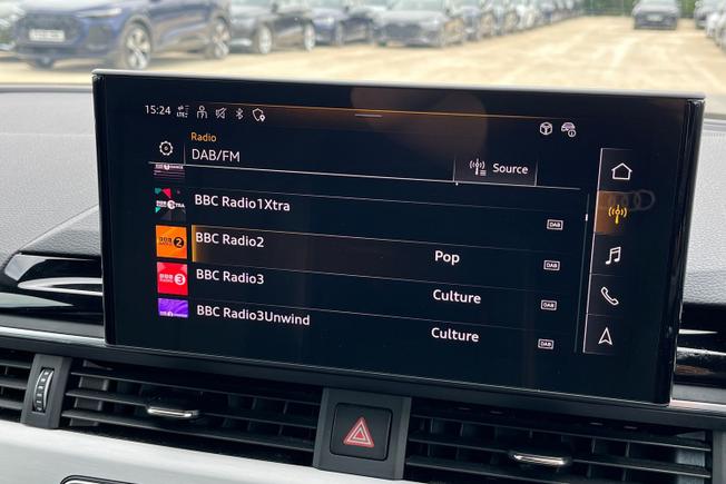 AUDI A4 Avant Photo 36