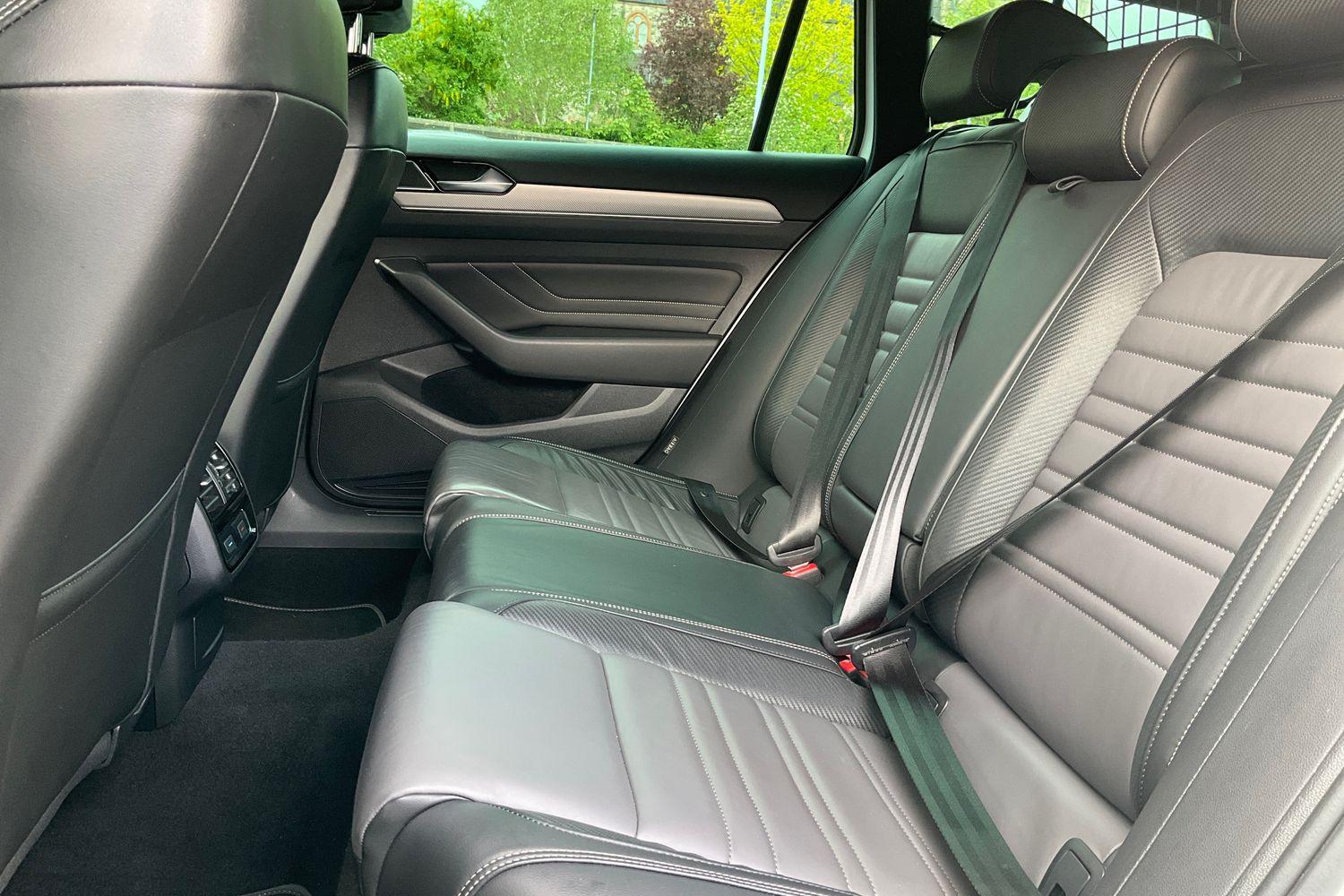 Volkswagen PASSAT Photo 19
