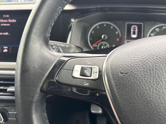 Volkswagen Polo Photo 16