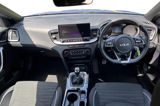 Kia XCeed Photo autoimg-d6c0cc3af448dcf694cd6344dee993b37c4e8882.jpg