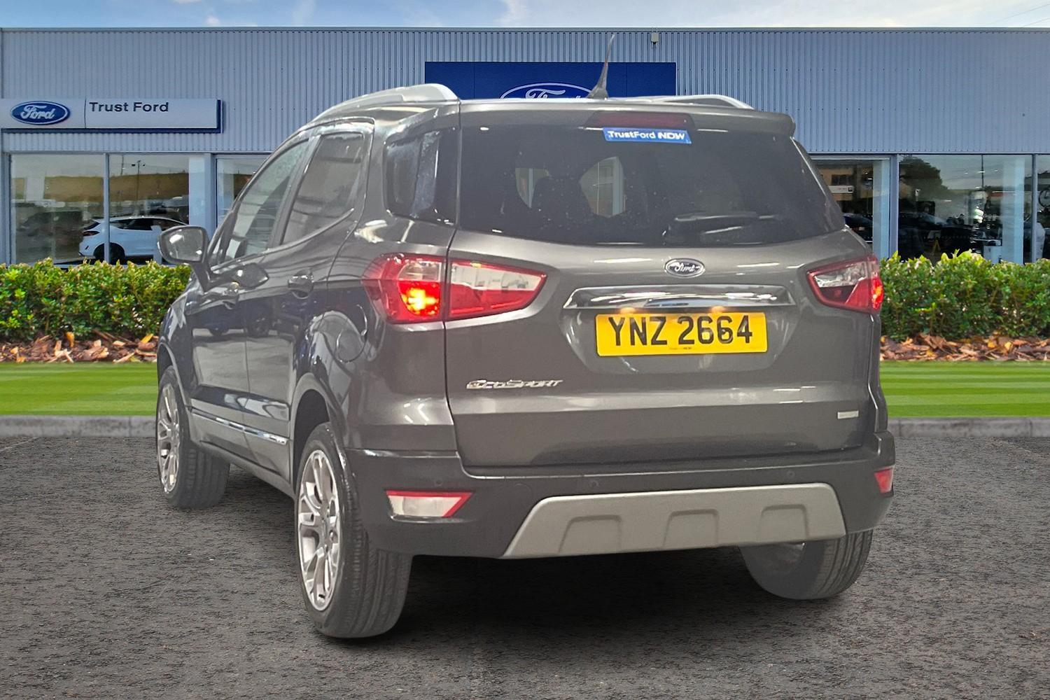 Ford ECOSPORT Photo 1