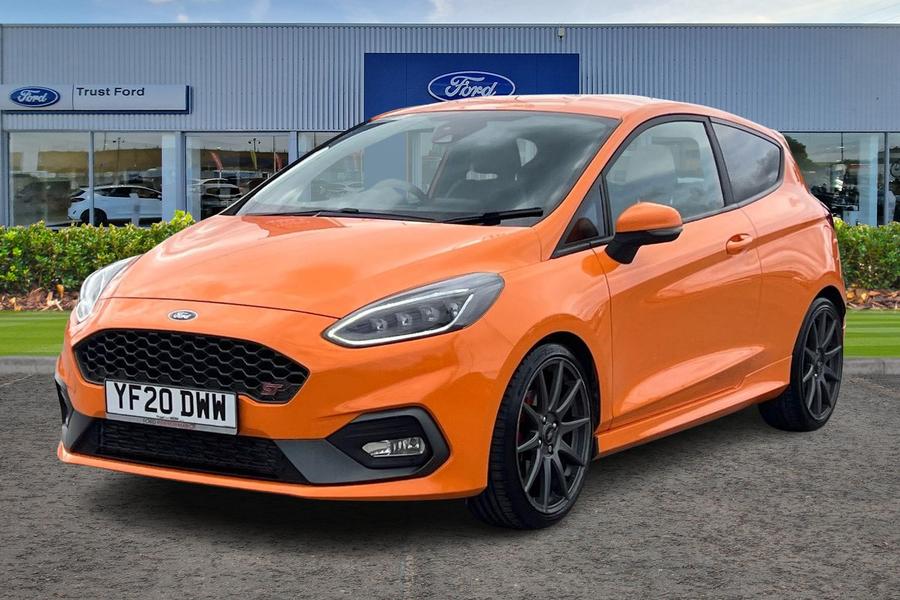 Ford FIESTA Photo autoimg-d6c18f530aac23448605f7b3b82e12e6655e88ec.jpg