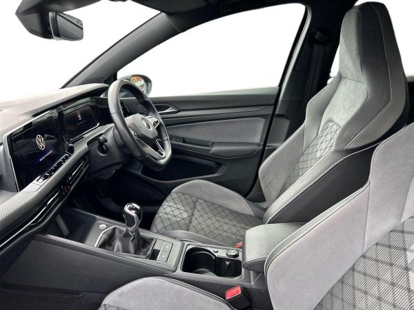 Volkswagen Golf Photo autoimg-d6c5739dfdb247afb3312f545cc255e2d4908a6d.jpg