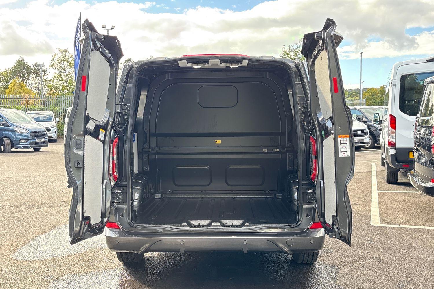 Ford TRANSIT CUSTOM Photo 5