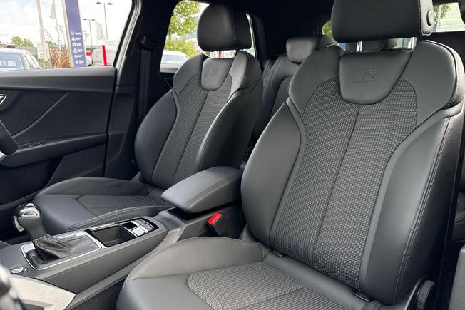 AUDI Q2 Photo 21