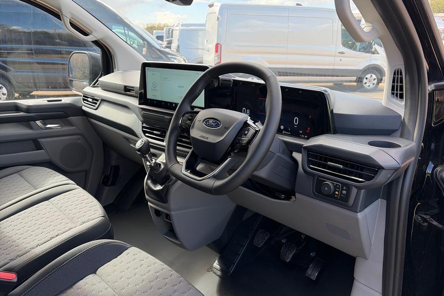 Ford TRANSIT CUSTOM Photo autoimg-d6cdb86208c66c35c6c8c63fdd3ebe91f881200a.jpg