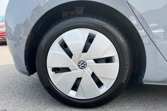Volkswagen ID.3 Photo autoimg-d6cea5cc4ba7ee601301e84773a1e42de57bc91b.jpg