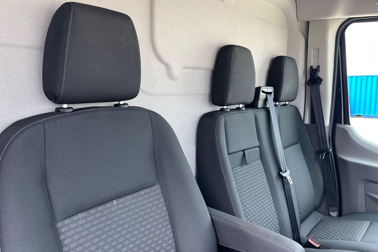 Ford Transit Photo 25