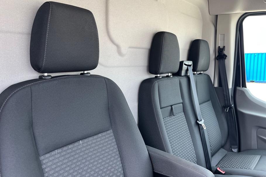 Used Ford Transit MF25ZRE 26