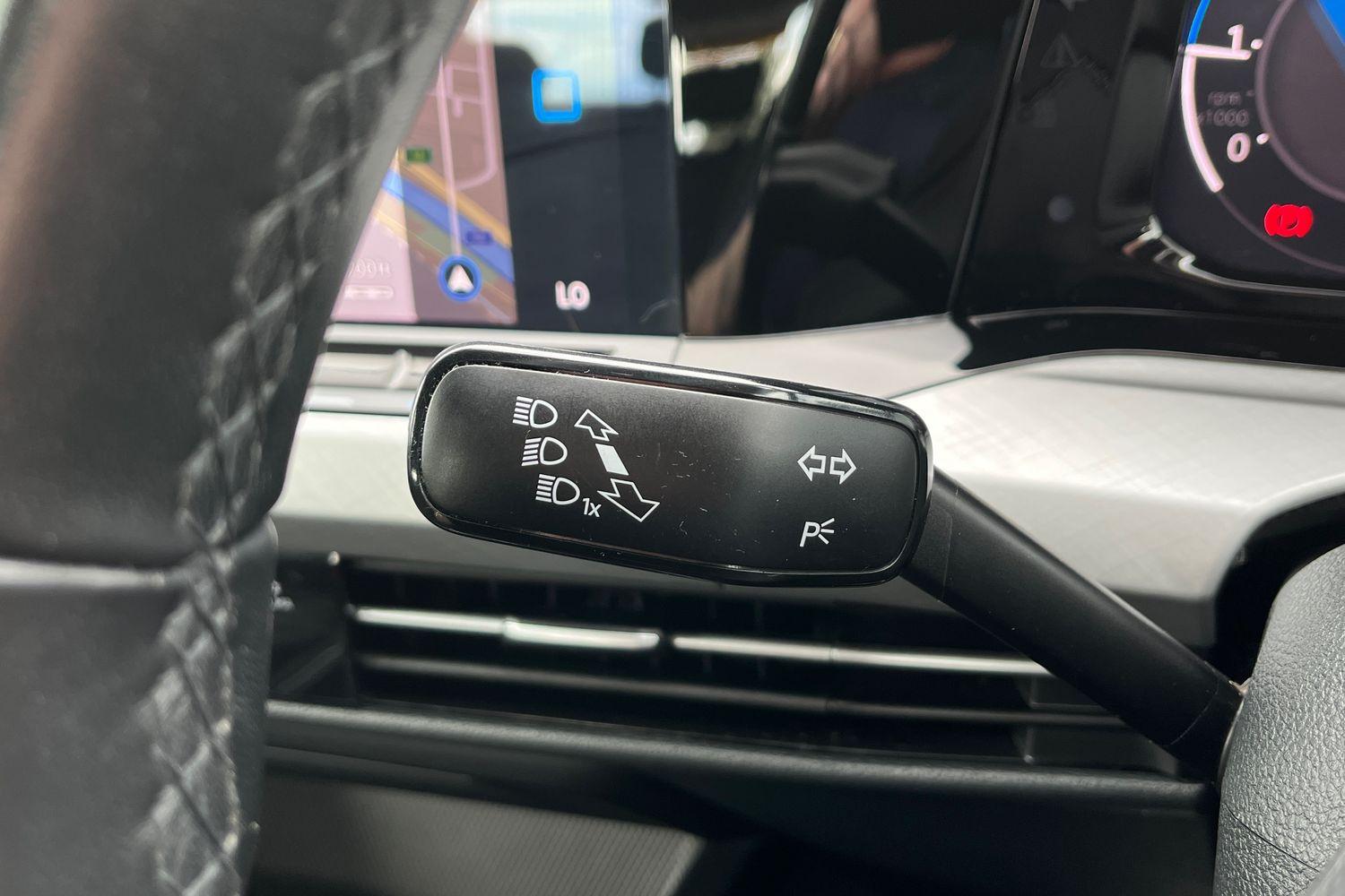 Volkswagen Golf Photo 13